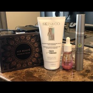 BEAUTY BUNDLE - BRAND NEW